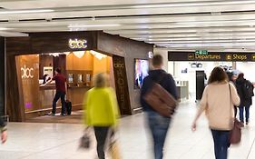 Bloc Gatwick